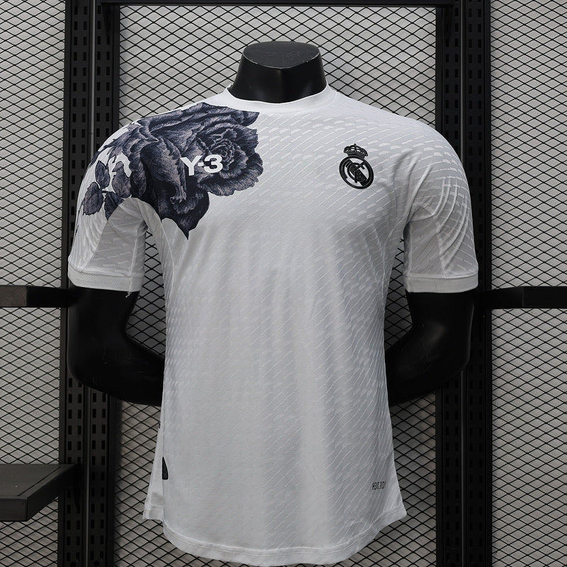 Real Madrid Floare Alb