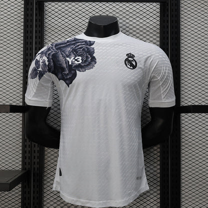 Real Madrid Floare Alb