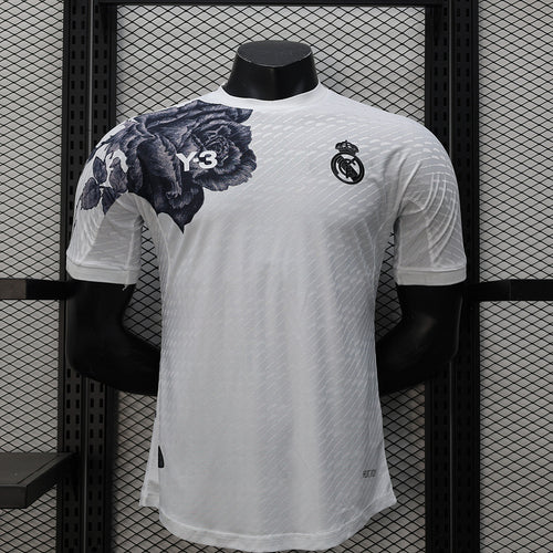 Real Madrid Floare Alb