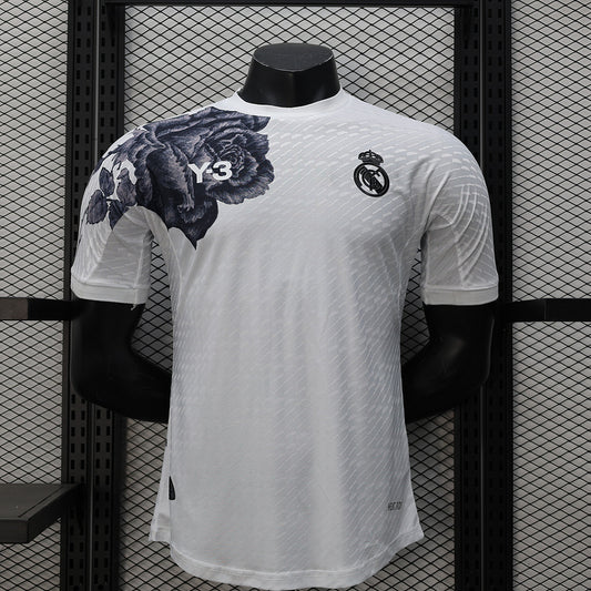Real Madrid Floare Alb