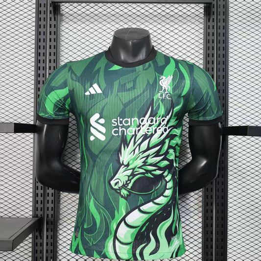 Liverpool dragon verde