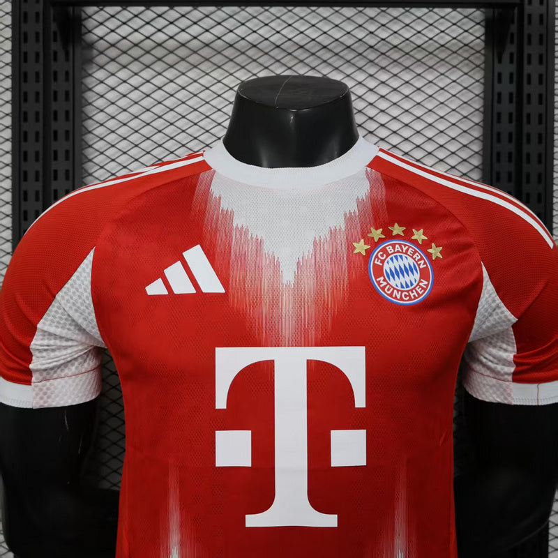 Tricou Bayern Munchen Rosu vedere 2 - Rojersey