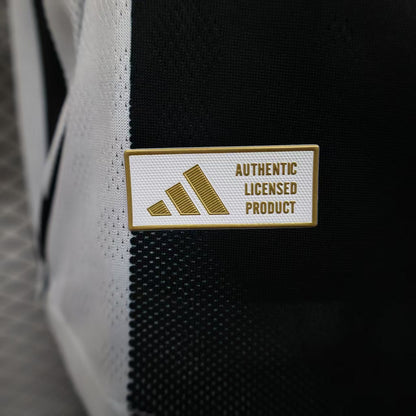 Juventus Alb